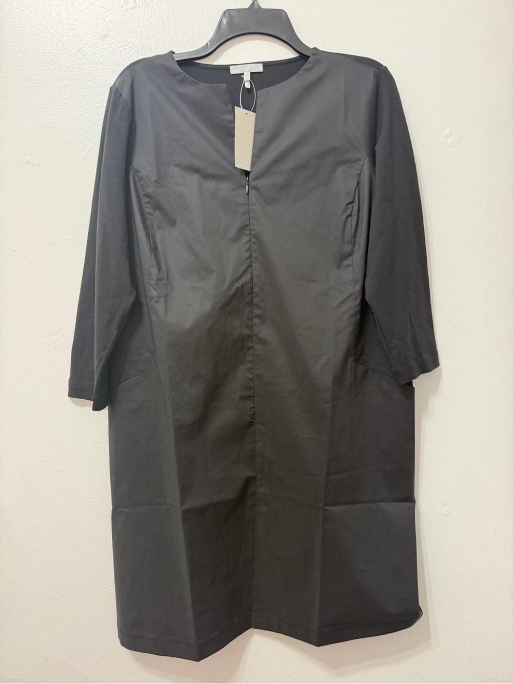 NWT WU RAQUEL BLACK Minimal Black Shift Dress